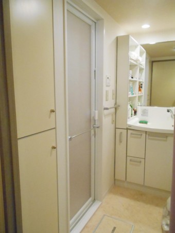 浴室のサイズアップを実現!10cm大きな浴槽でゆっくりと 浴室のサイズアップを実現!10cm大きな浴槽でゆっくりと